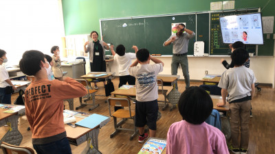 3・４年外国語活動 (2)